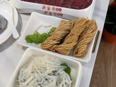 -浪里寻·臻牛养生牛肉火锅(方圆荟店)