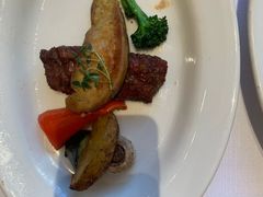 -马克西姆俄罗斯餐厅(通亚街店)