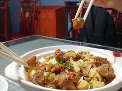 -梓檚中餐厅湖北菜小龙虾武昌鱼排骨藕汤(黄鹤楼店)