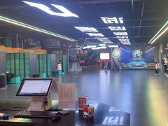 -极限PLAY运动娱乐新世界·团建派对潮玩休闲馆·室内蹦极高空游乐园