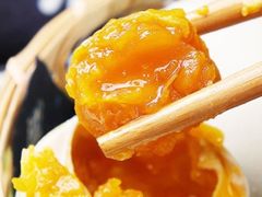 微山湖红心咸鸭蛋-微山湖湖畔好客居鱼馆渔家菜(微山湖风景区店)