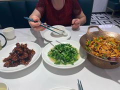 -黄弟大排档·湖南菜·小龙虾·小海鲜(凯旋北路店)