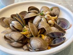 黄蚬子-添福来墨鱼饺子 · 海鲜东北菜(大连星海·黄浦路店)