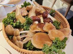 -左庭右院鲜牛肉火锅(环球港店)