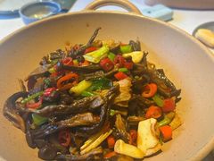 -八府香鸭·啫啫煲(华山路店)