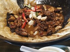 -每食每刻·皖北新民地锅鸡