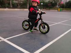 -小小特工运动馆(宝山三邻桥中心)
