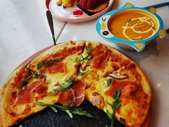 -水桶王国主题餐厅·聚会·生日派对·亲子活动·家庭套餐(亚龙湾希尔顿店)