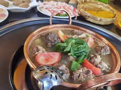 -银同牦牛肉火锅