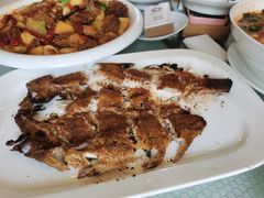巴扎风味烤鱼-巴扎美食·新疆菜·西域歌舞表演餐厅(新疆大厦店)