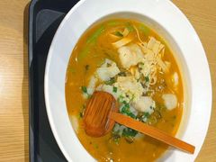 -大食代美食广场(上海中心店)