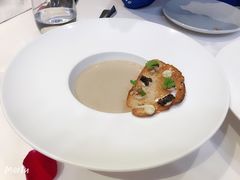 法式黑松露奶油蘑菇汤-L'Arome芳芳法国餐厅(仙林金鹰店)