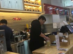 -肯德基(鲁迅路店)