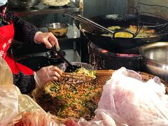 -半月镰胡姐脆皮萝卜饺子