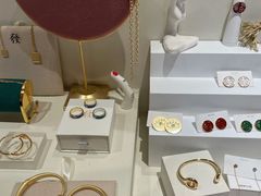 -LADY FAFA(巨鹿路陕西南路路口店)
