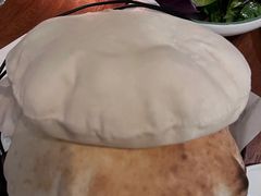 餐前面包-ELI FALAFEL Lebanese&Mediterranean黎巴嫩美食(富城路店)