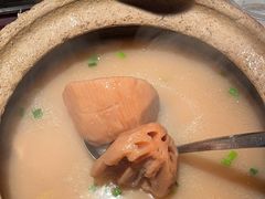 -小凤庭·地道湖北菜武昌鱼·藕汤(38年黄鹤楼店)