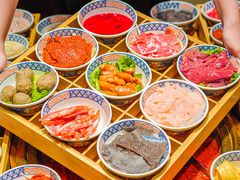 -周小明火锅(黑金冠社区店)