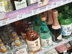 -全家便利店(愚园路六店)