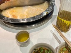 -朱氏胖子烂火锅(洪崖洞店)