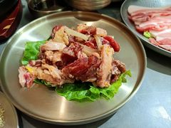 -围炉肉舍丹东海鲜烤肉·烤活鳗(步行街店)