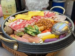 -豚妈妈汤饭·部队锅(南京东路店)