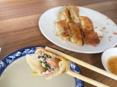 -一品鲜鱼锅贴(人民一路店)