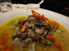 酸汤肥牛-老正兴菜馆(福州路店)