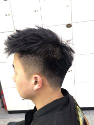 -藤野造型烫发染发