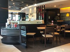 -必胜客(机场路店)