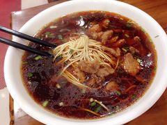 辣肉焖肉面-潘国仙耳光馄饨(黄家阙路店)