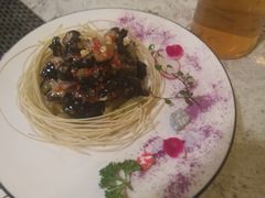 -渝人制造创意餐厅
