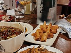 -肆海小川菜酒馆Wine Bistro (青年路店)