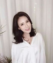 -V HAIR SALON造型