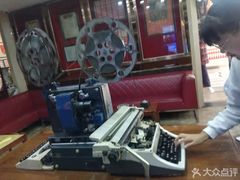 -重庆大队长火锅(凤城八路店)