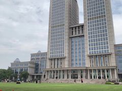 -复旦大学光华楼