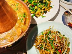 -雀舞云南菜(天津天河城购物中心店)