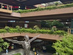 -大神太神·铁板烧(瑞虹天地月亮湾店)