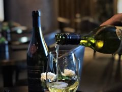 -wineapp葡萄酒餐吧(外滩金融中心店)