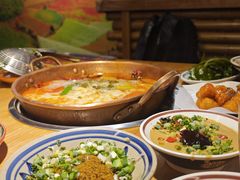 -洱火云南酸菜牛肉火锅(石景山当代商城店)