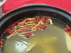 -花苑美食横琴生蚝火锅(拱北粤华路店)