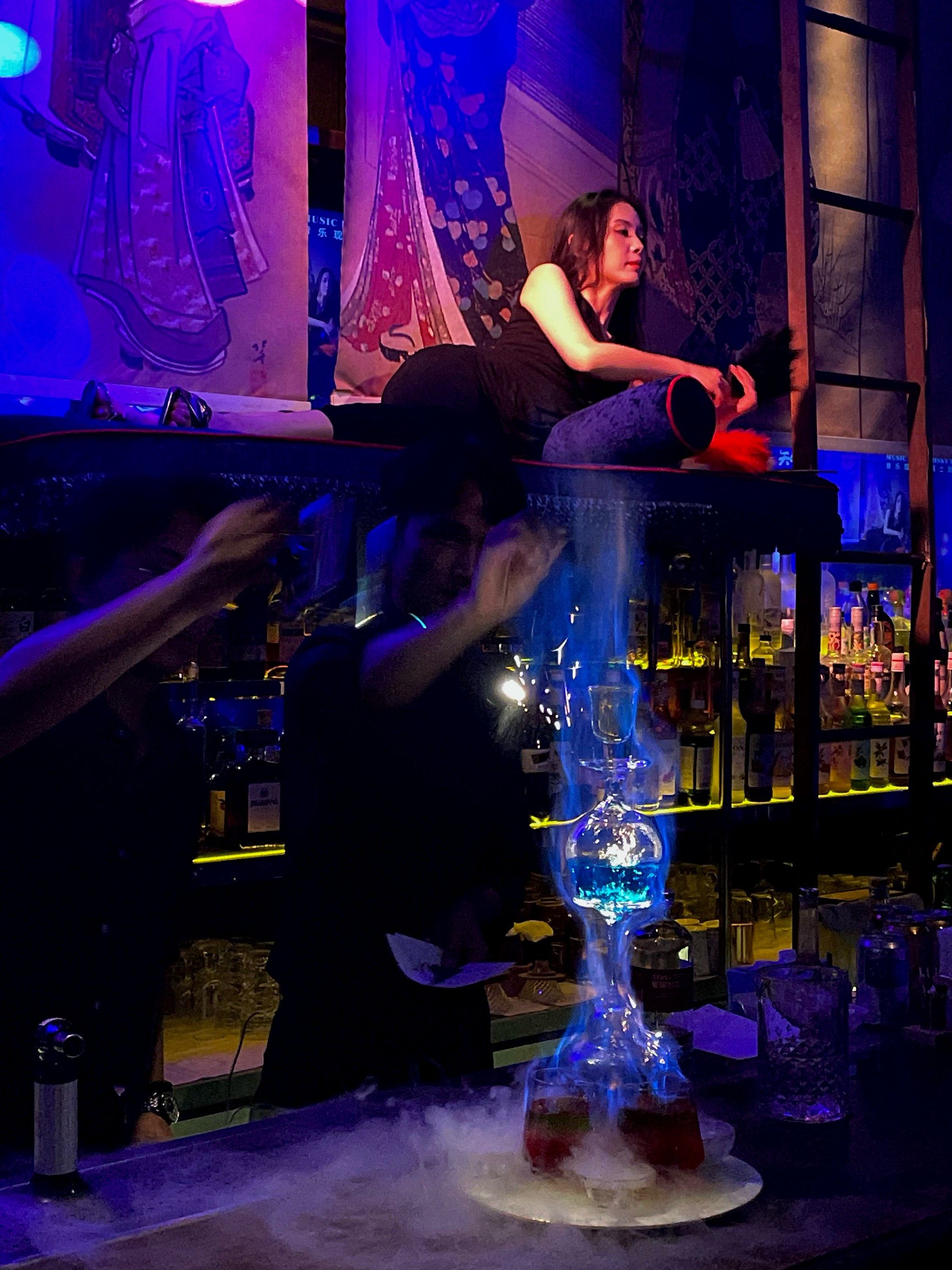 …
花小钱装大杯的地方又多了一个
	
#武汉酒吧