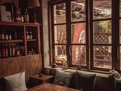 -城墙外BAR
