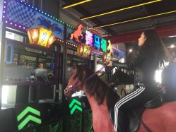 -嗨翻Hi-Fun竞技主题乐园·蹦床团建生日聚会(五棵松华熙店)