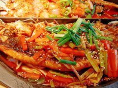 -鸣记脆皮烤鱼·海鲜烤鱼(三八广场店)