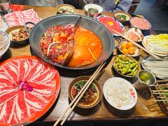 -萍姐火锅·公路夜市(武汉首店)