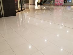 -日月光中心广场