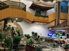 -舜耕山庄四时万和自助餐厅