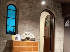 -思南书局·诗歌店