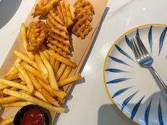 -必胜客(松雷店)
